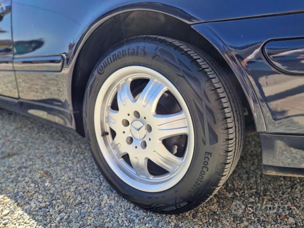 MERCEDES-BENZ CLK 230 Kompressor 197 Cv