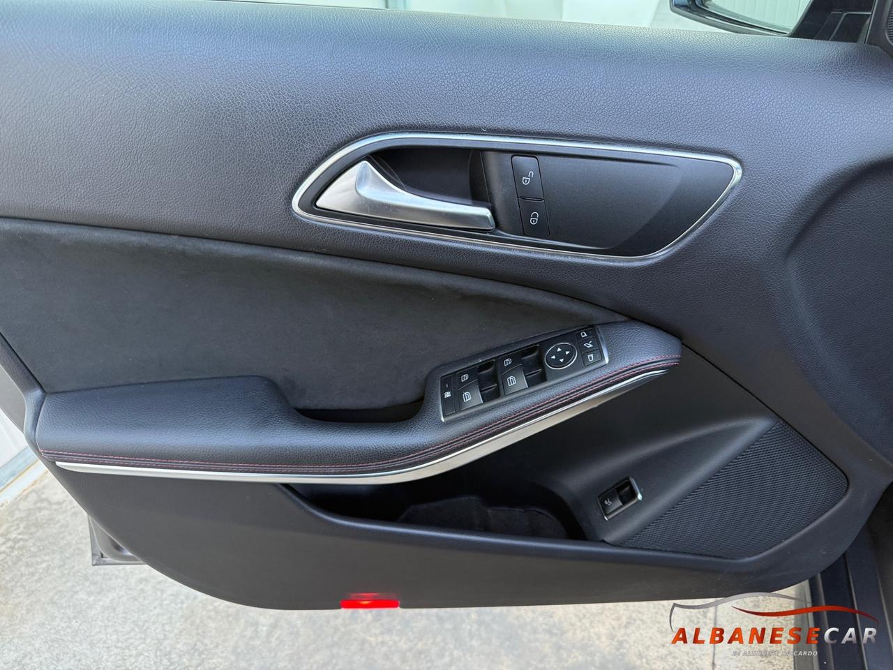 Mercedes GLA 200 d Automatic 4Matic Premium AMG/TETTO APRIBILE