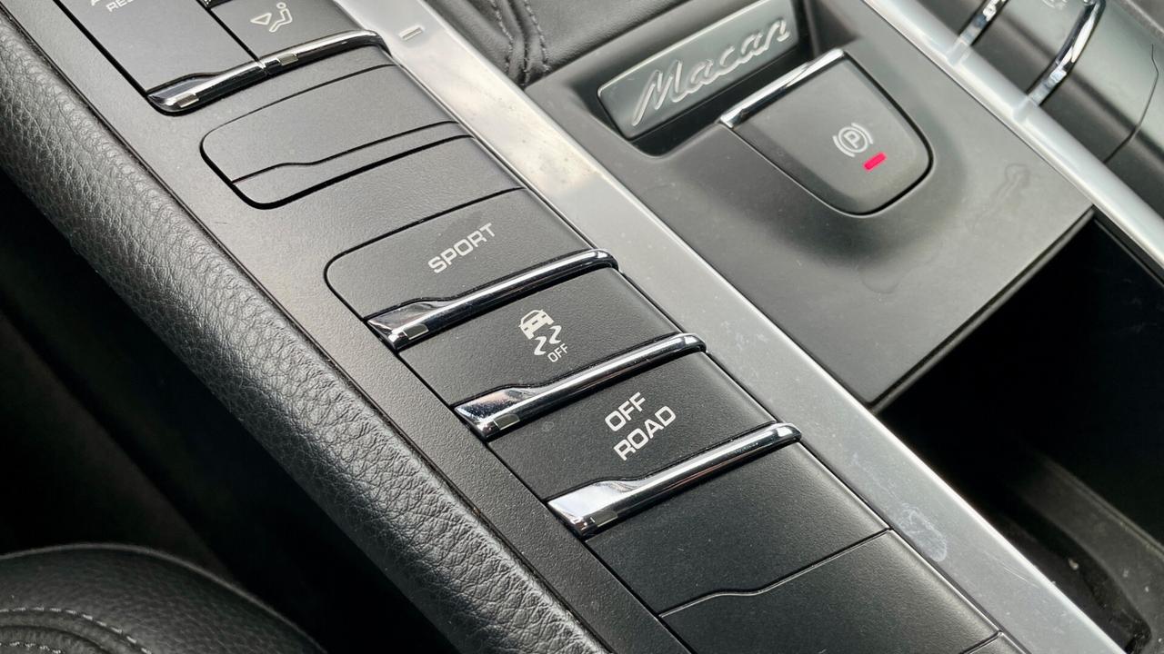 PORSCHE MACAN 3.0 V6 SPORT 353CV - FULL LED, BAULE ELETTRICO, CAR PLAY