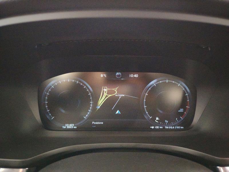 Volvo V60 2.0 B3 Momentum Business automatico