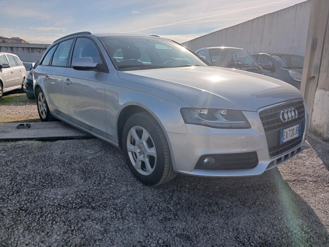 Audi A4 2.0 TDI 143CV GARANTITA 12 MESI