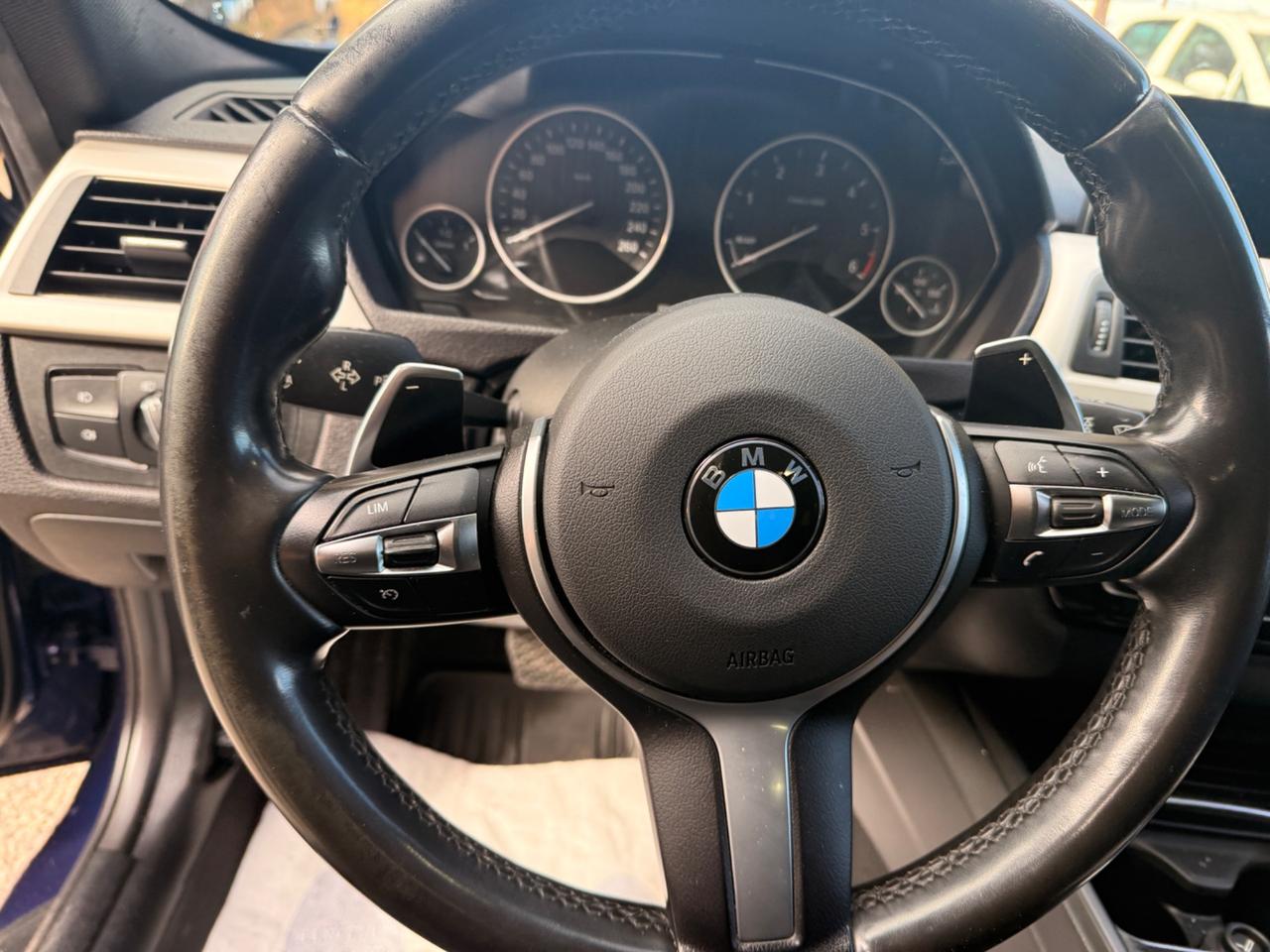 Bmw 320 320d xDrive Touring Msport