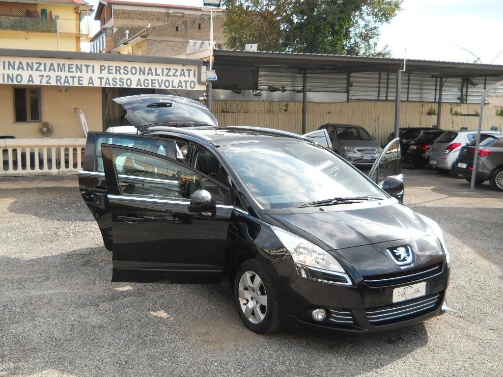 Peugeot 5008 1.6 HDi 115CV Allure