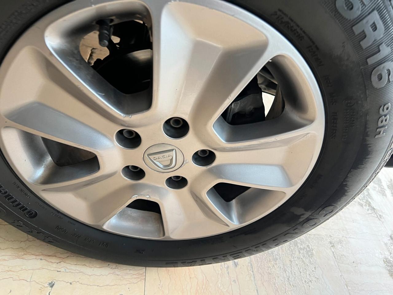 Dacia Duster 1.6 115CV Start&Stop 4x2 GPL Lauréate