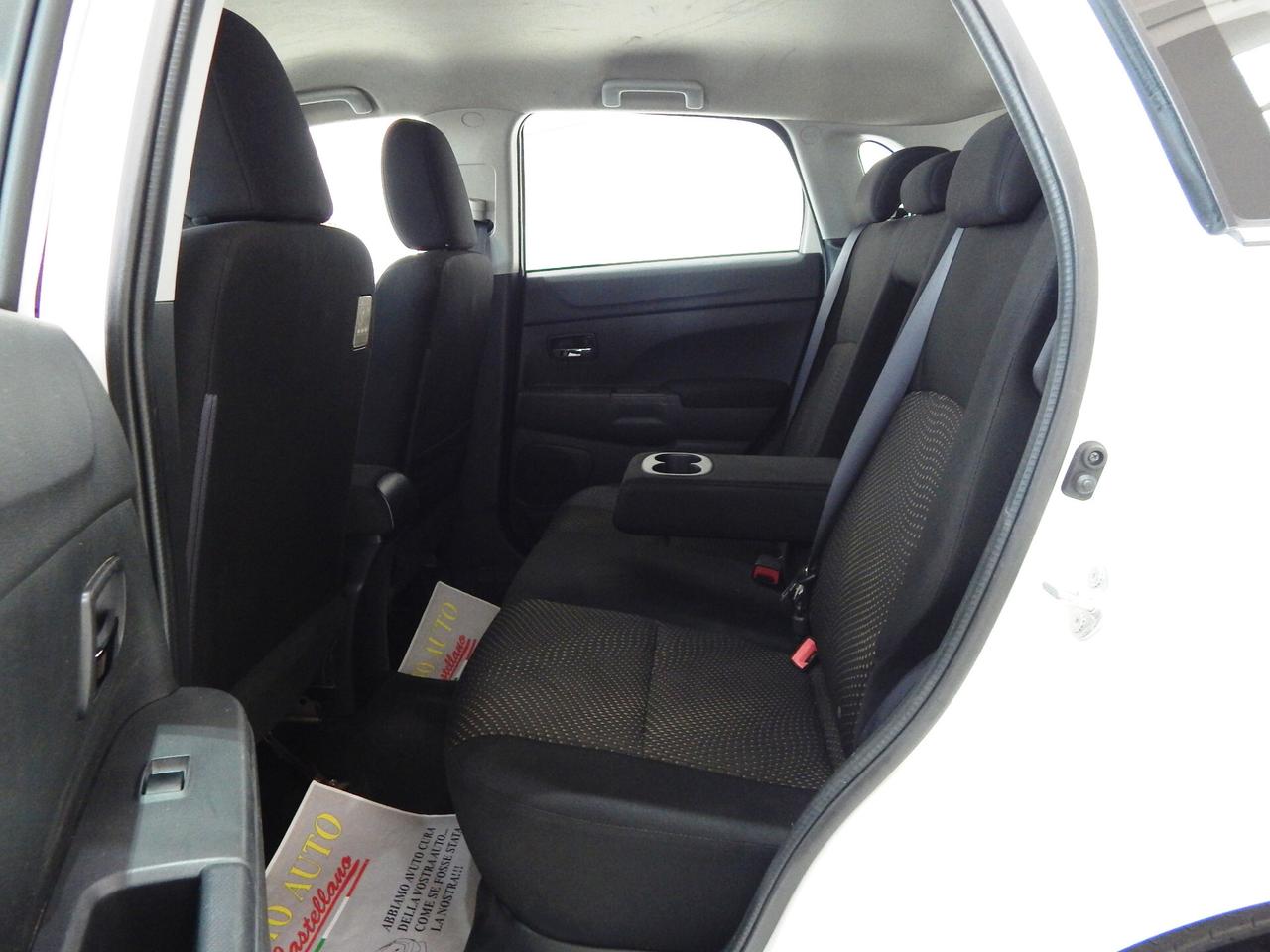 Mitsubishi ASX 1.8 Invite 2wd