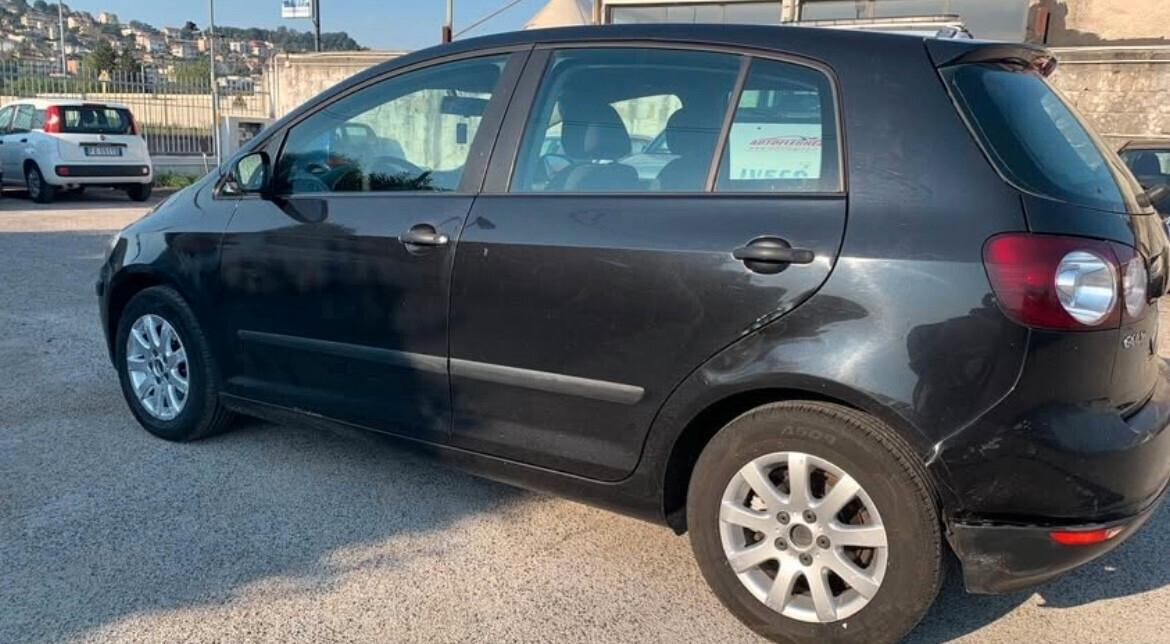 Volkswagen Golf 1.9 TDI 5p. Trendline