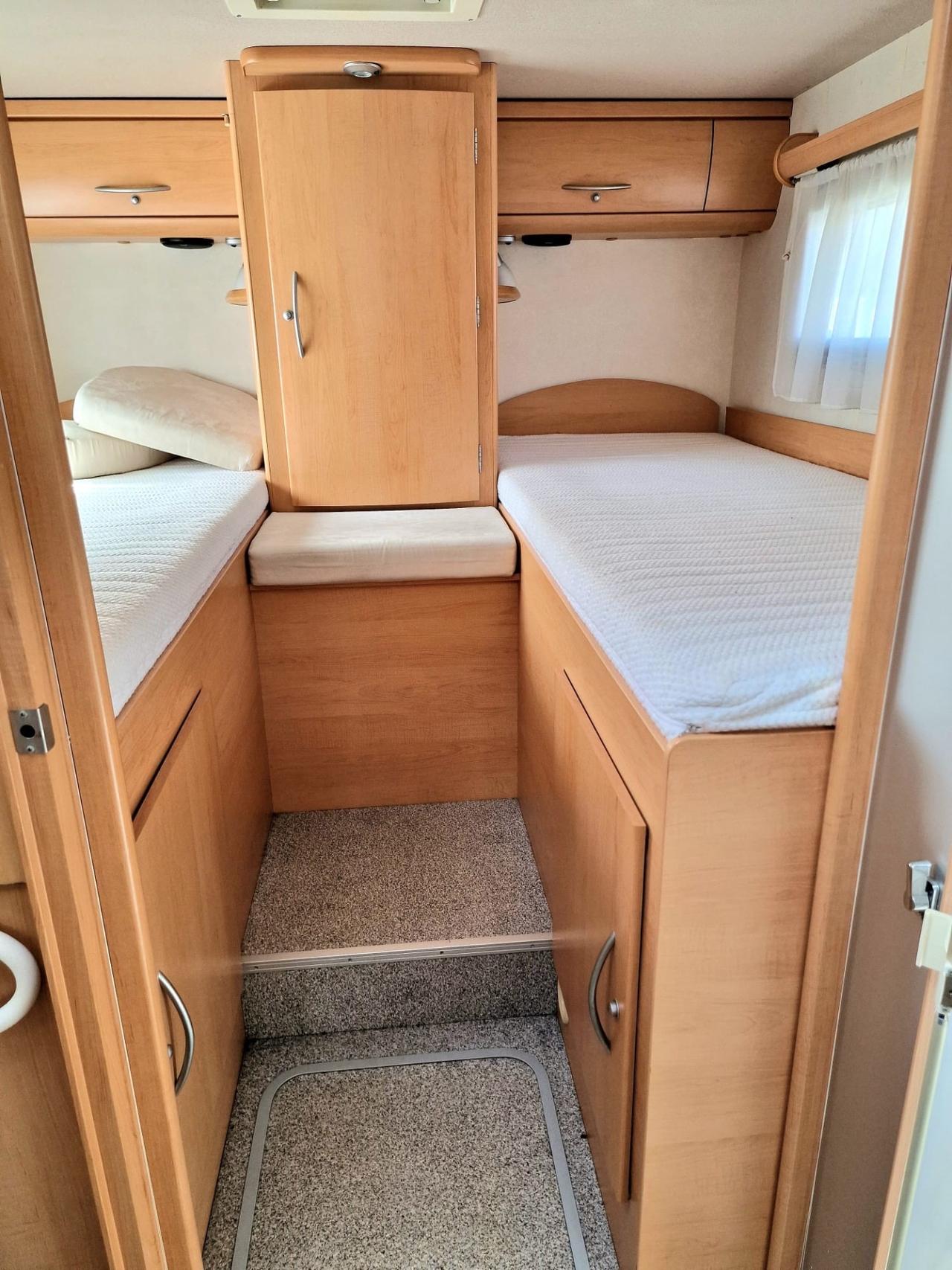Motorhome frankia luxury del 2005 tre assi in saldo 132