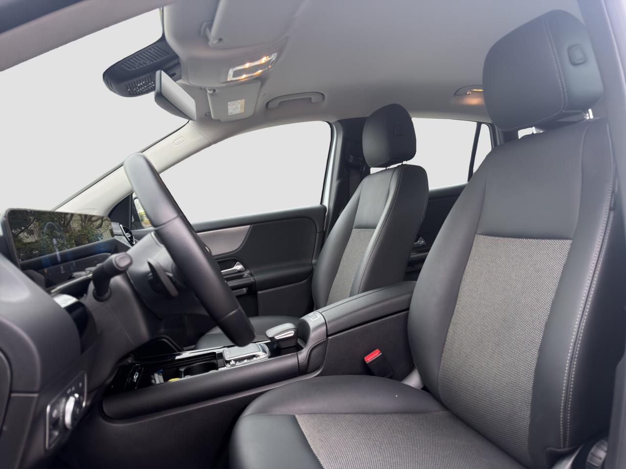 MERCEDES Classe GLA (H247) GLA 180 d Automatic Business Extra