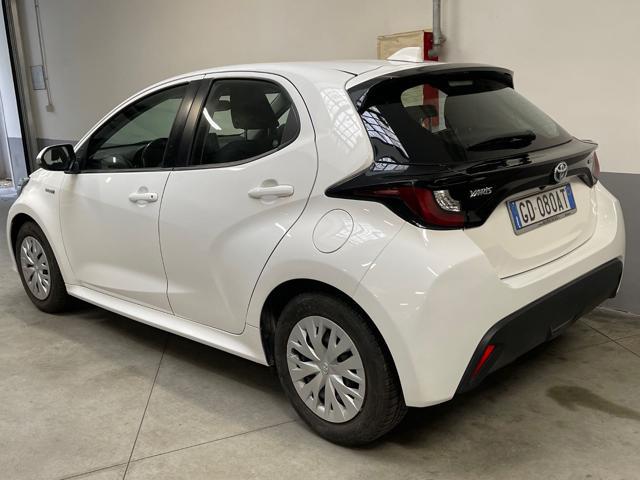 TOYOTA Yaris 1.5 Hybrid 5 porte Business