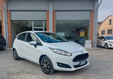 Ford Fiesta 1.4 5p. Bz.- GPL Titanium GPL CASA MADRE