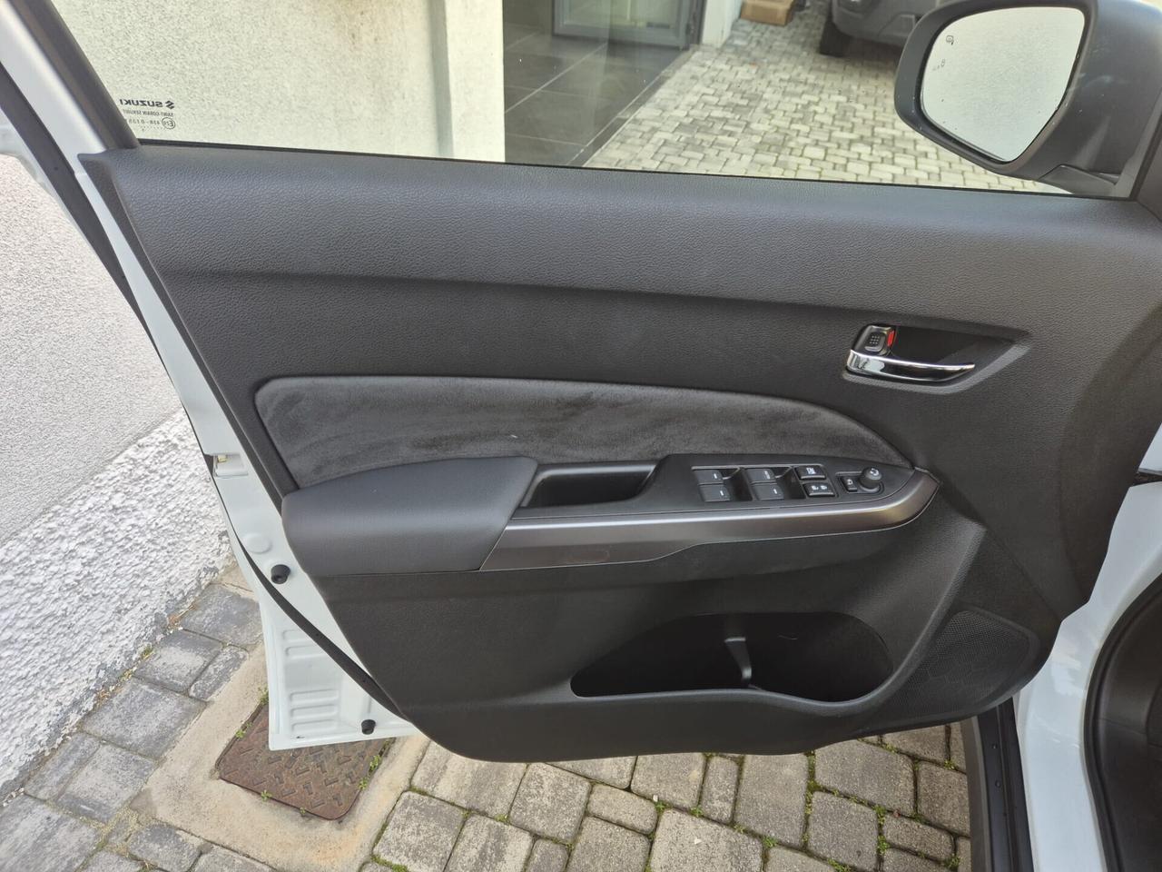 Suzuki Vitara 1.4 Hybrid 4WD AllGrip Top - CAMBIO