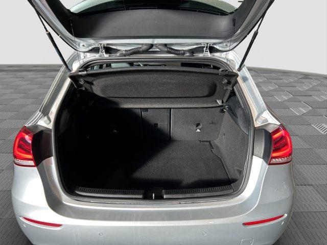 MERCEDES-BENZ A 180 A 180 d Automatic Sport