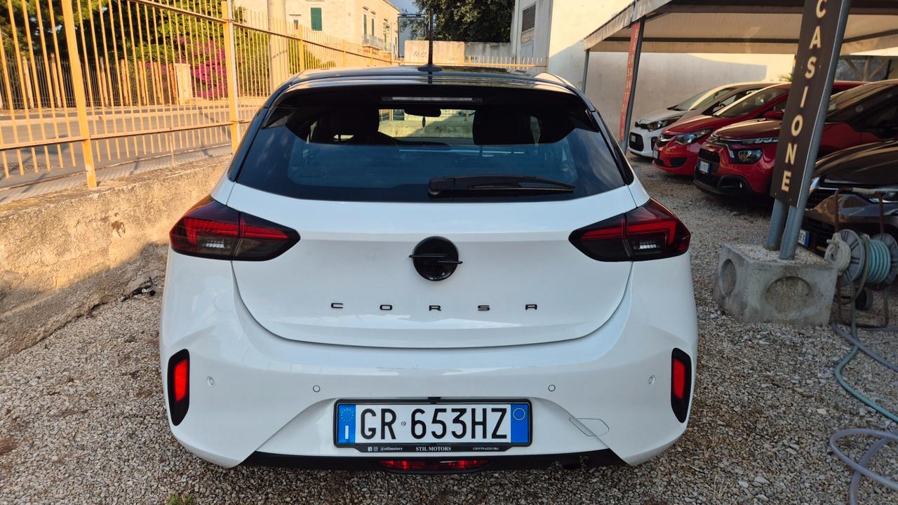 Opel Corsa 1.2 Design & Tech