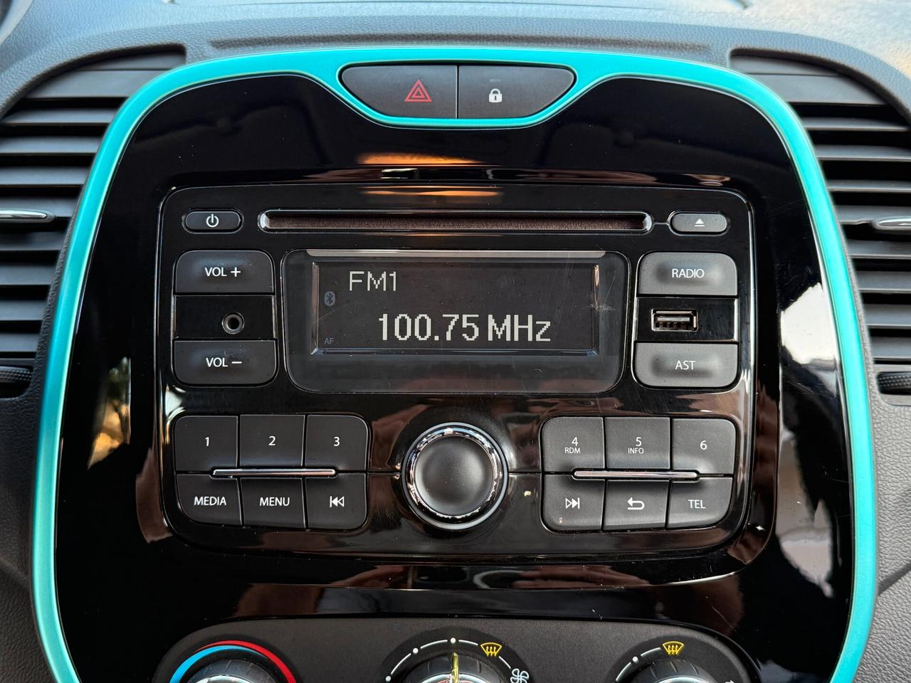 Renault Captur 1.5 dCi 90CV S&S LED Zen - 2016