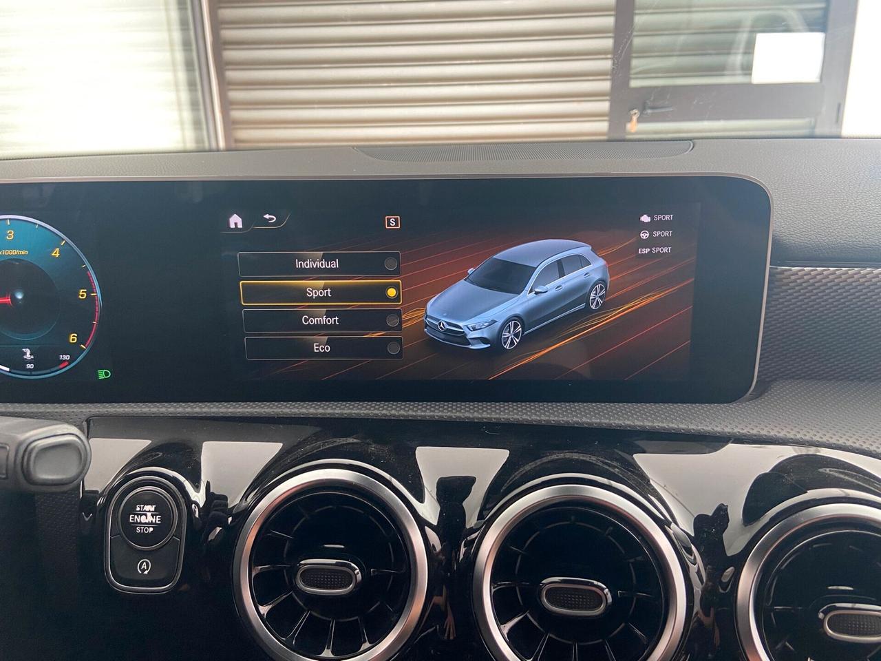 MERCEDES-BENZ A 180D AUTOMATIC SPORT