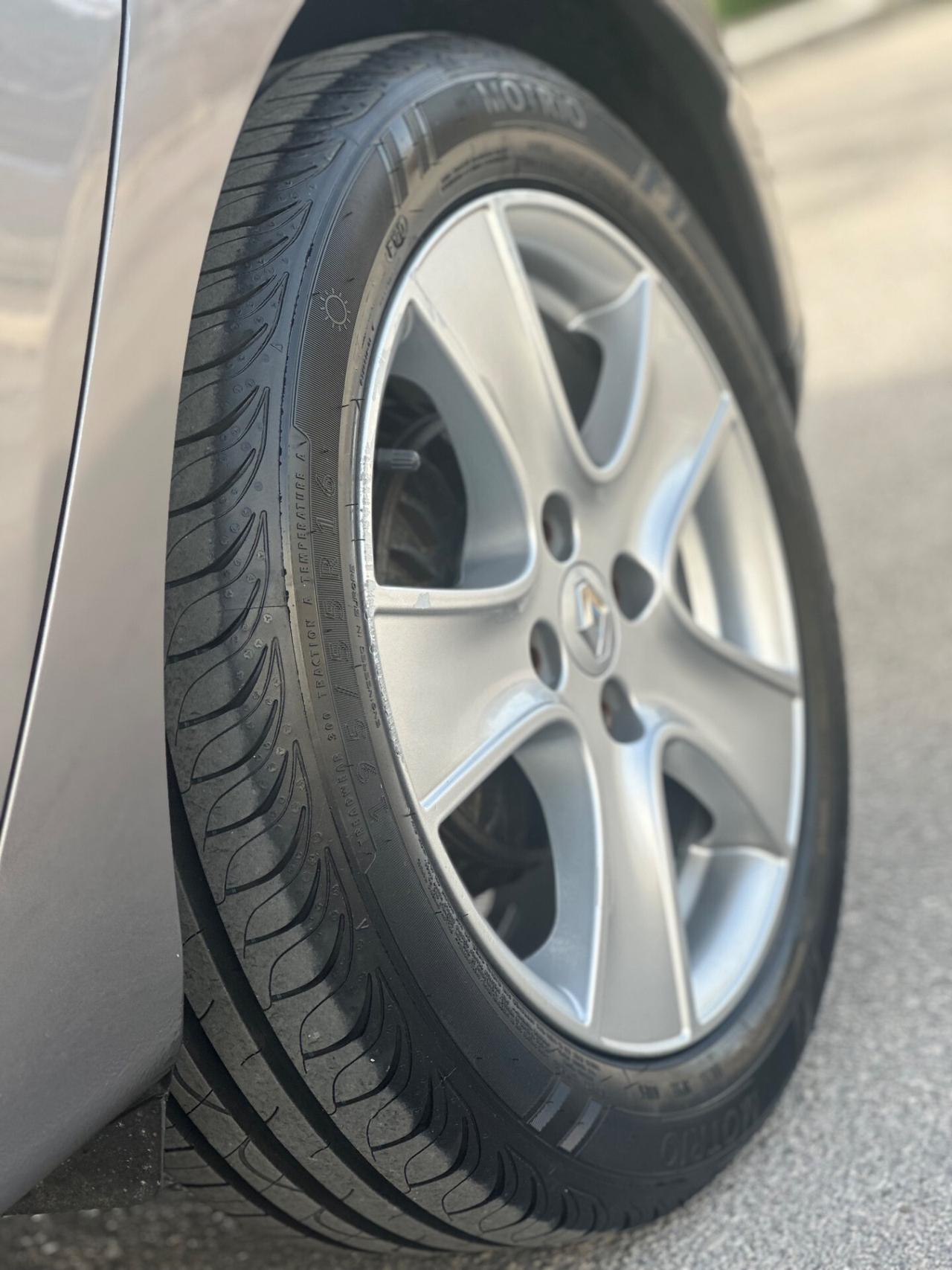 Renault CLIO 1.5 dCi 75CV 2015 - NORD ITALIA