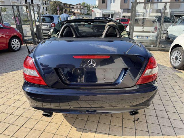 MERCEDES-BENZ SLK 200