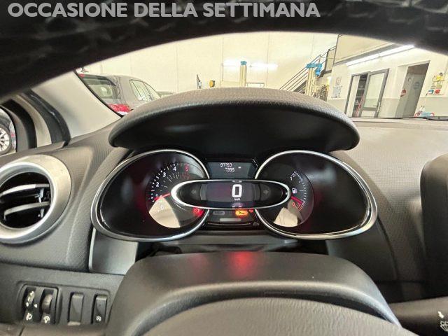 RENAULT Clio dCi 8V 90 CV EDC Start&Stop 5 porte Energy Duel
