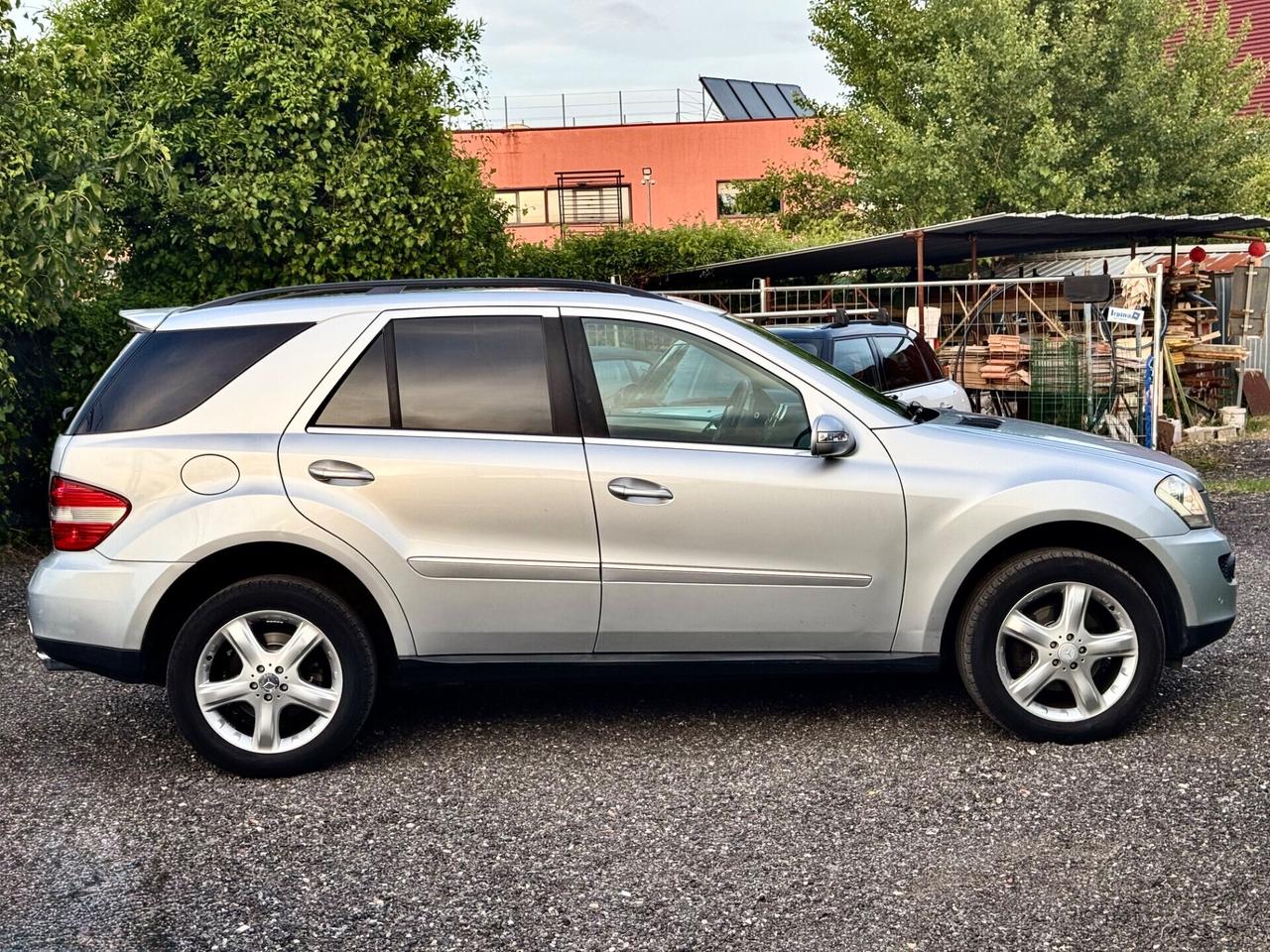 Mercedes-benz ML 320 CDI Sport 224cv unico proprietario 2009