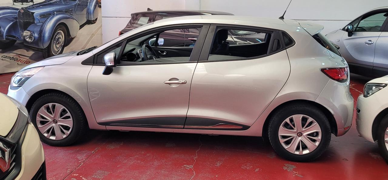 Renault Clio TCe 12V 75 CV 5 porte Business