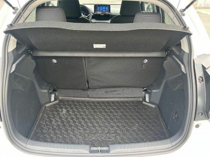 Toyota Yaris Hybrid Trend MY25