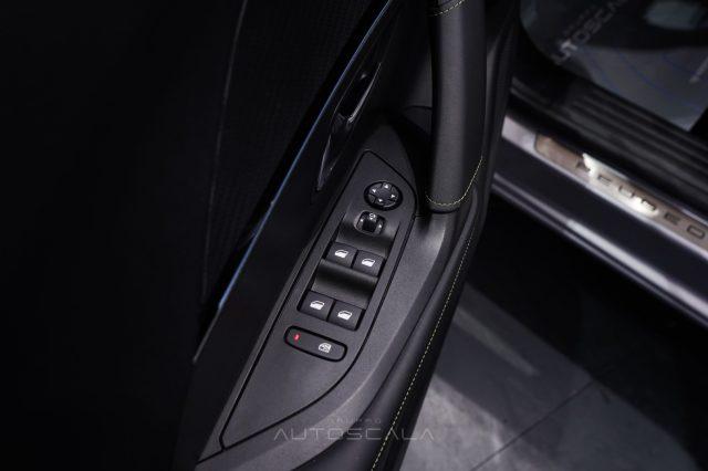 PEUGEOT 2008 Hybrid 136 e-DCS6 GT #Tetto