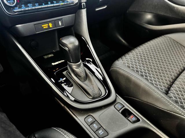 TOYOTA Yaris 1.5 Hybrid 5 porte Lounge