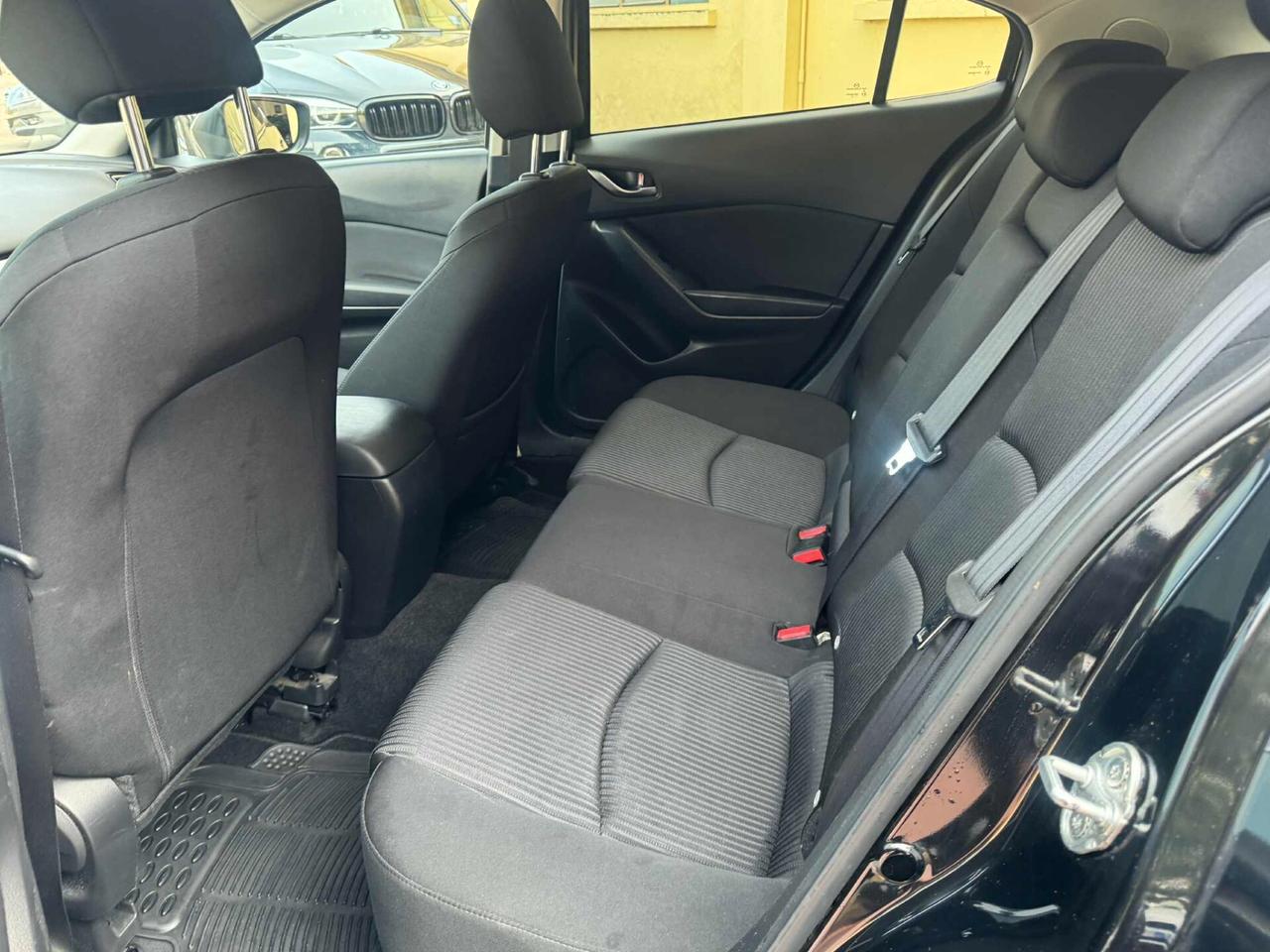 Mazda 3 1.5 Diesel Skyactiv-D Exceed EURO6B