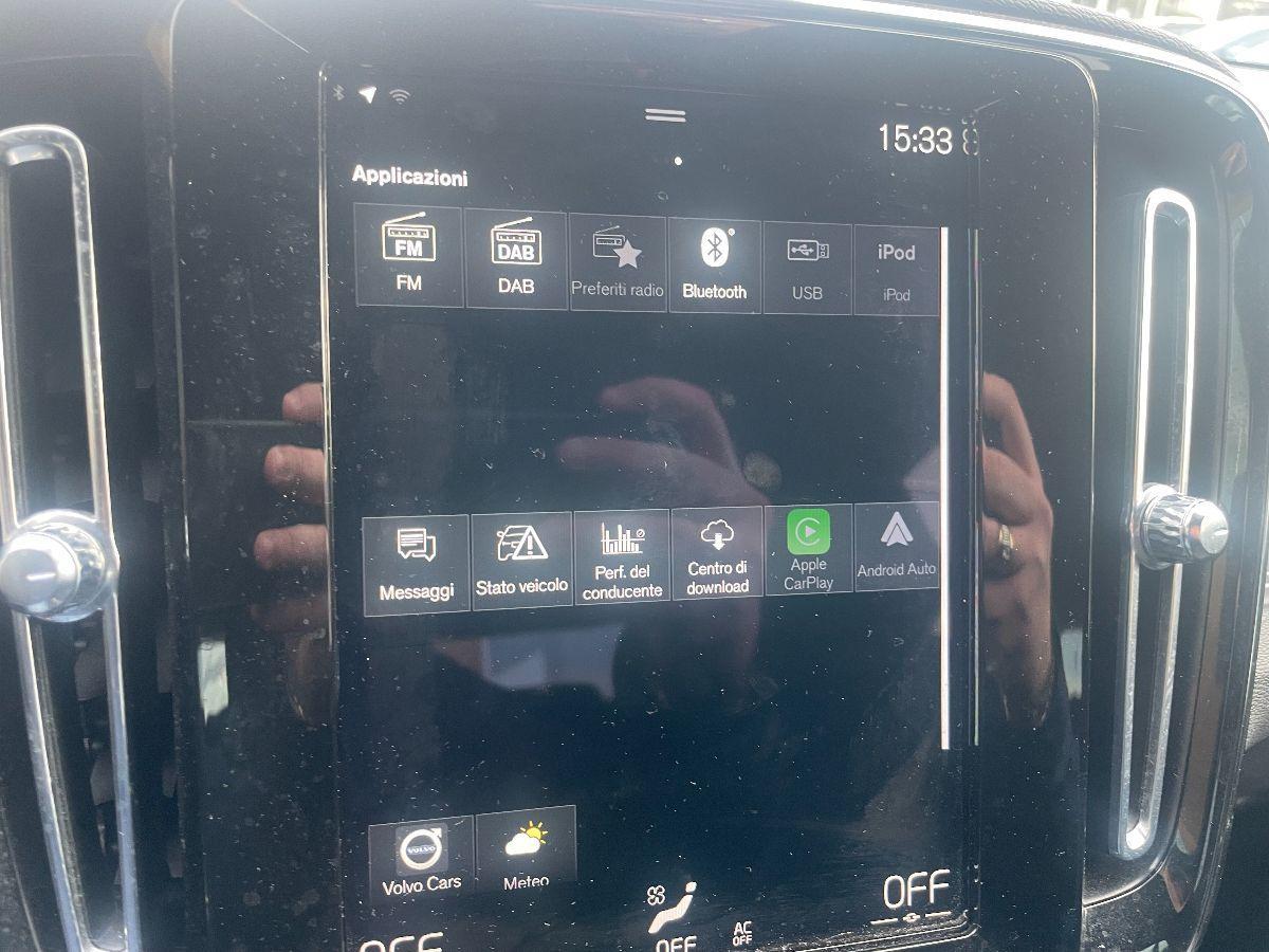 VOLVO - XC40 - T4 Recharge automatico Plus Dark