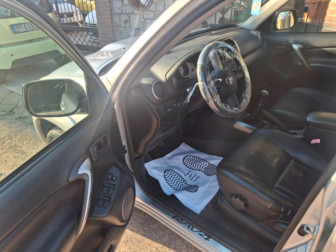 Toyota RAV 4 RAV4.com 2.0 Tdi D-4D cat 5 porte