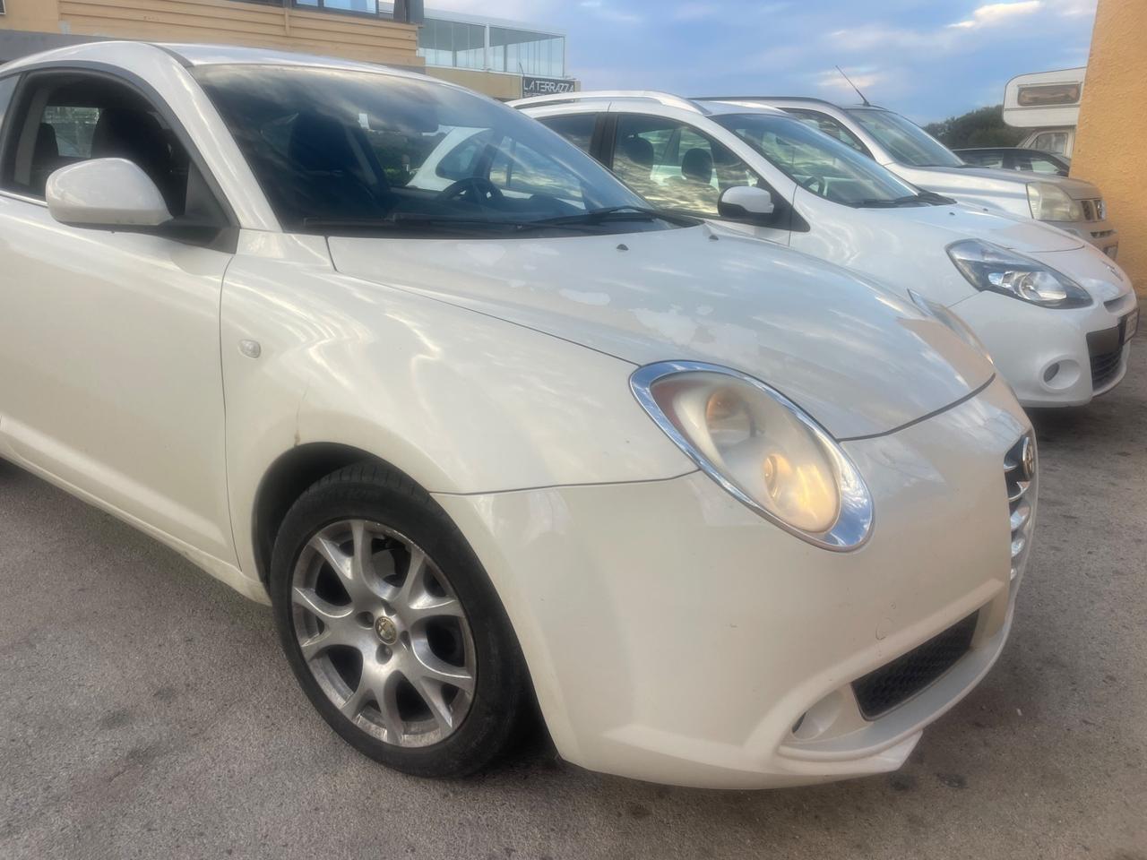 Alfa Romeo MiTo 1.3 JTDm-2 95 CV S&S Distinctive Sport Pack