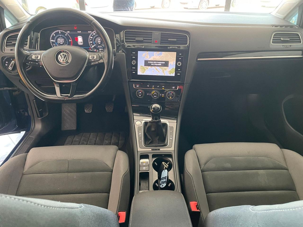VOLKSWAGEN GOLF 7.5 1.6tdi *COCKPIT-LED*