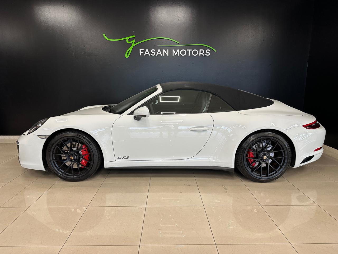 Porsche 911 Cabrio 3.0 Carrera 4 GTS auto