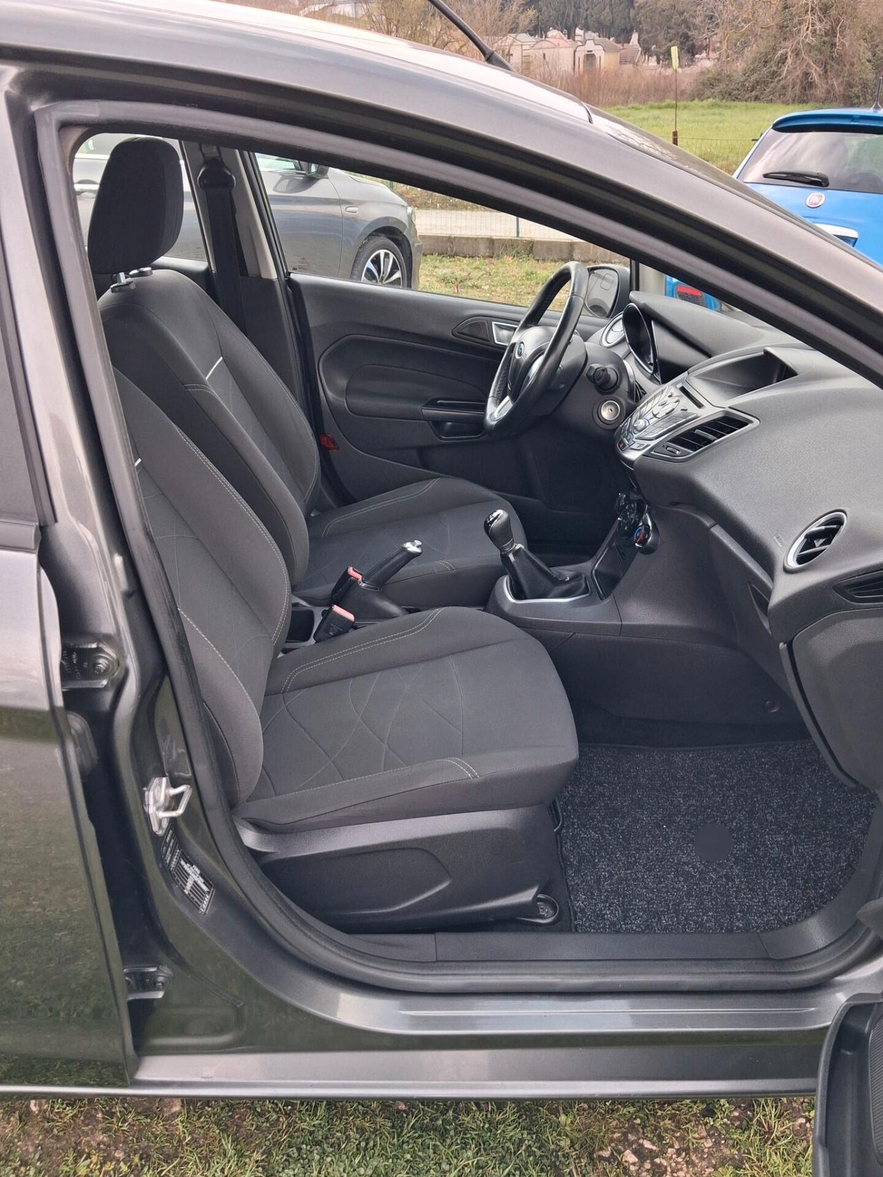 Ford Fiesta 1.5 TDCi 95CV 5porte