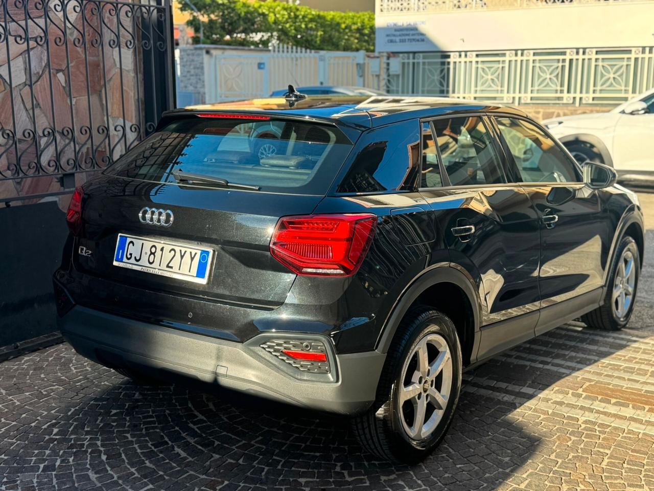 Audi Q2 35 TDI quattro S tronic Business Plus