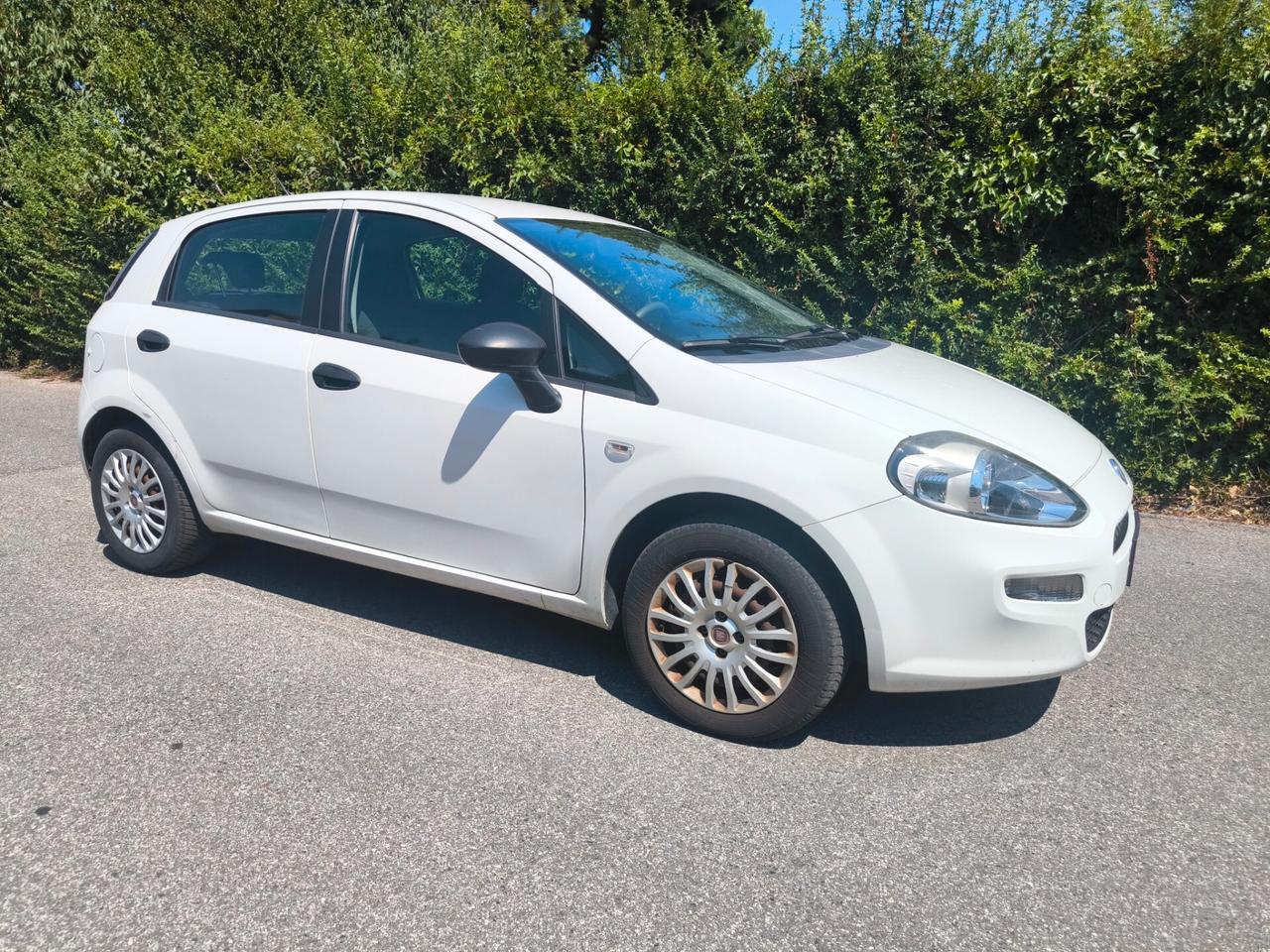 FIAT PUNTO 1,2 BENZINA- EURO 6 -OK NEOPATENTATI