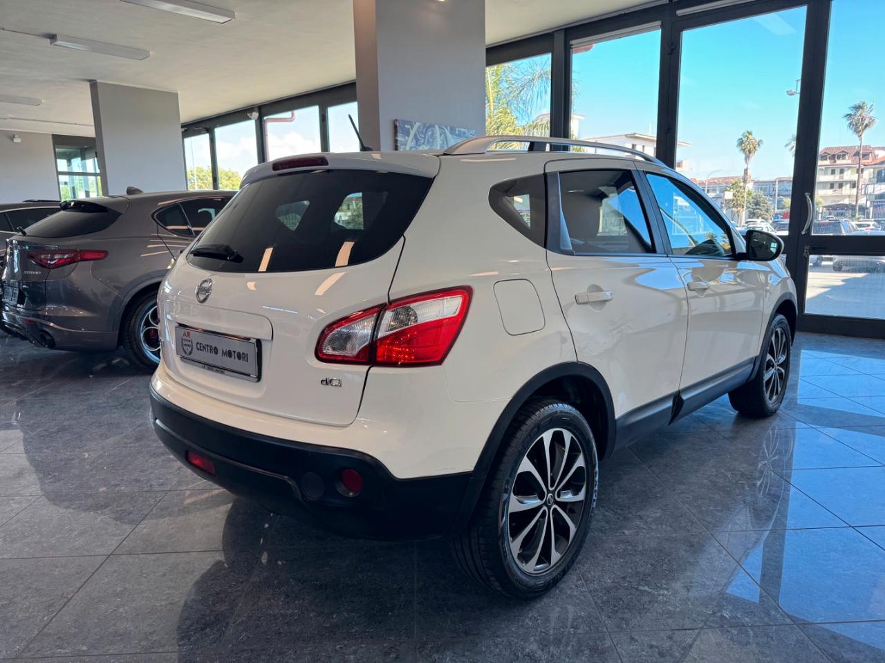 Nissan Qashqai 1.5 dci N-Tec Tetto Navi Telecam Full Opt