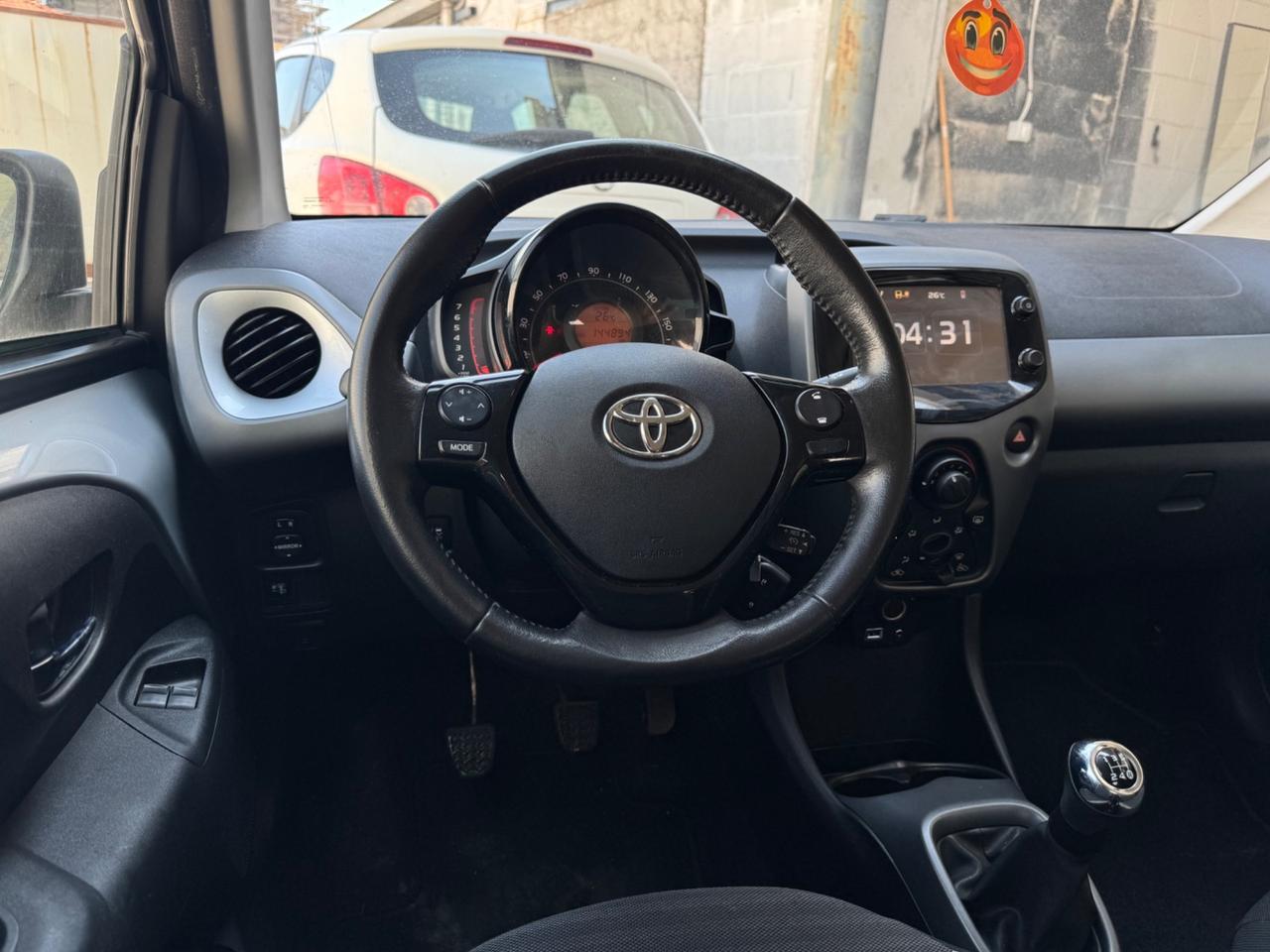 Toyota Aygo 1.0 VVT-i 72 CV 5 porte x-cite