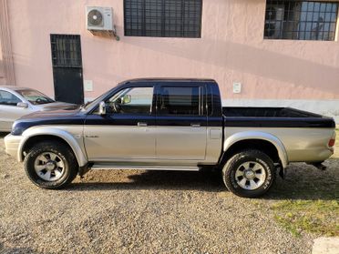 Mitsubishi L200 2.5 TD Aut Gancio 4WD Double Cab