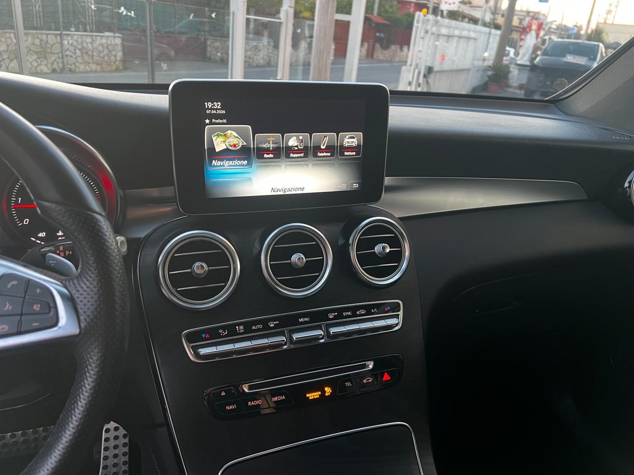 Mercedes-benz GLC Coupe 250 D 4Matic-AMG-2019