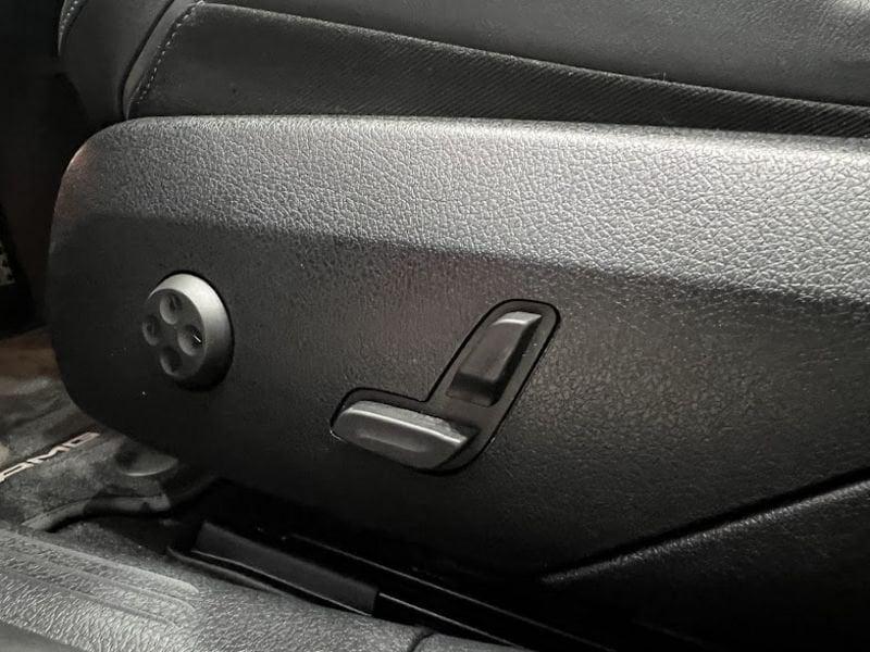 Mercedes-Benz Classe C 220d C 220 d Mild-Hybrid T 4Matic AMG Line
