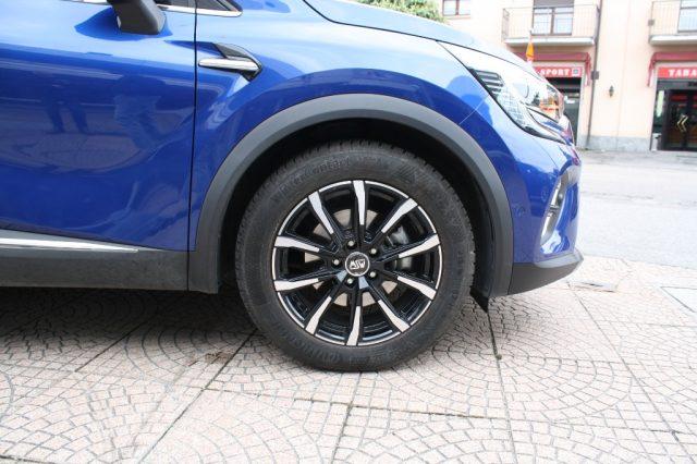 RENAULT Captur Plug-in Hybrid E-Tech 160 CV Initiale Paris