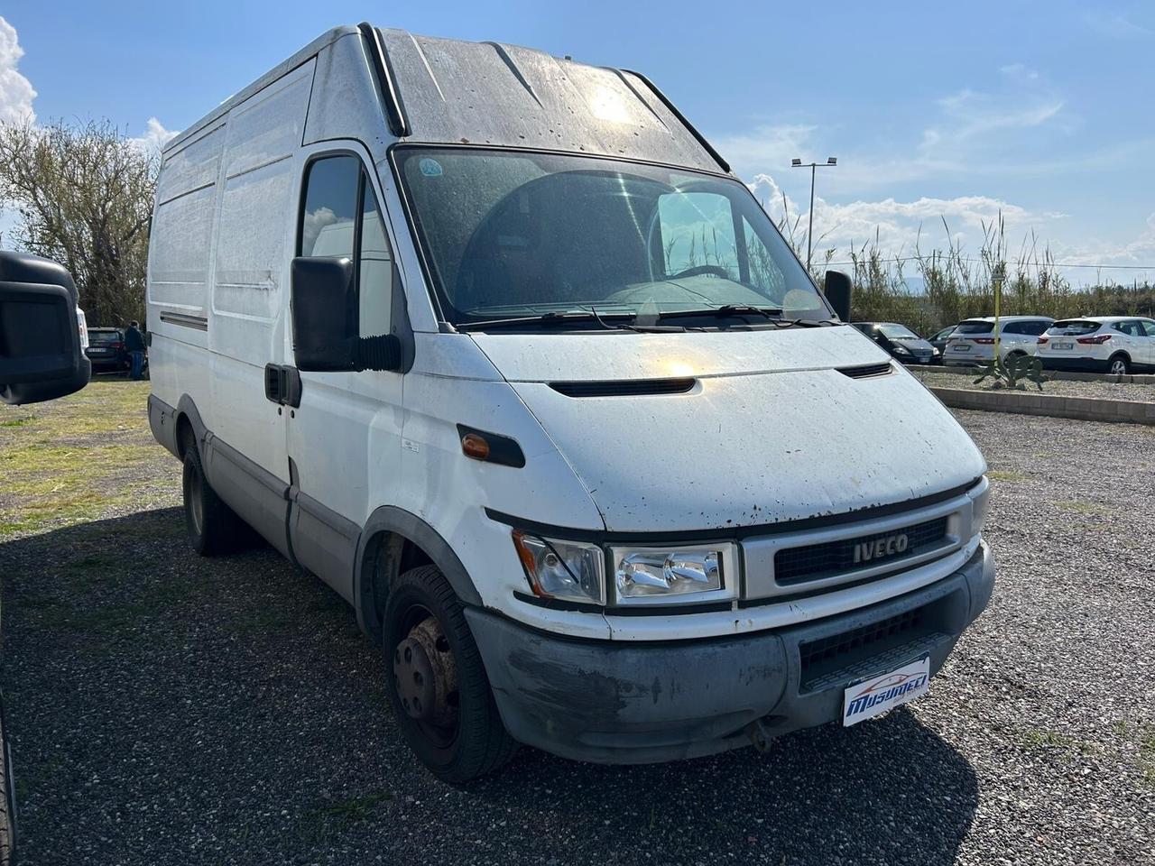 Iveco Daily 35S14VP 2.3 Hpi TDI PL-TA Furg.