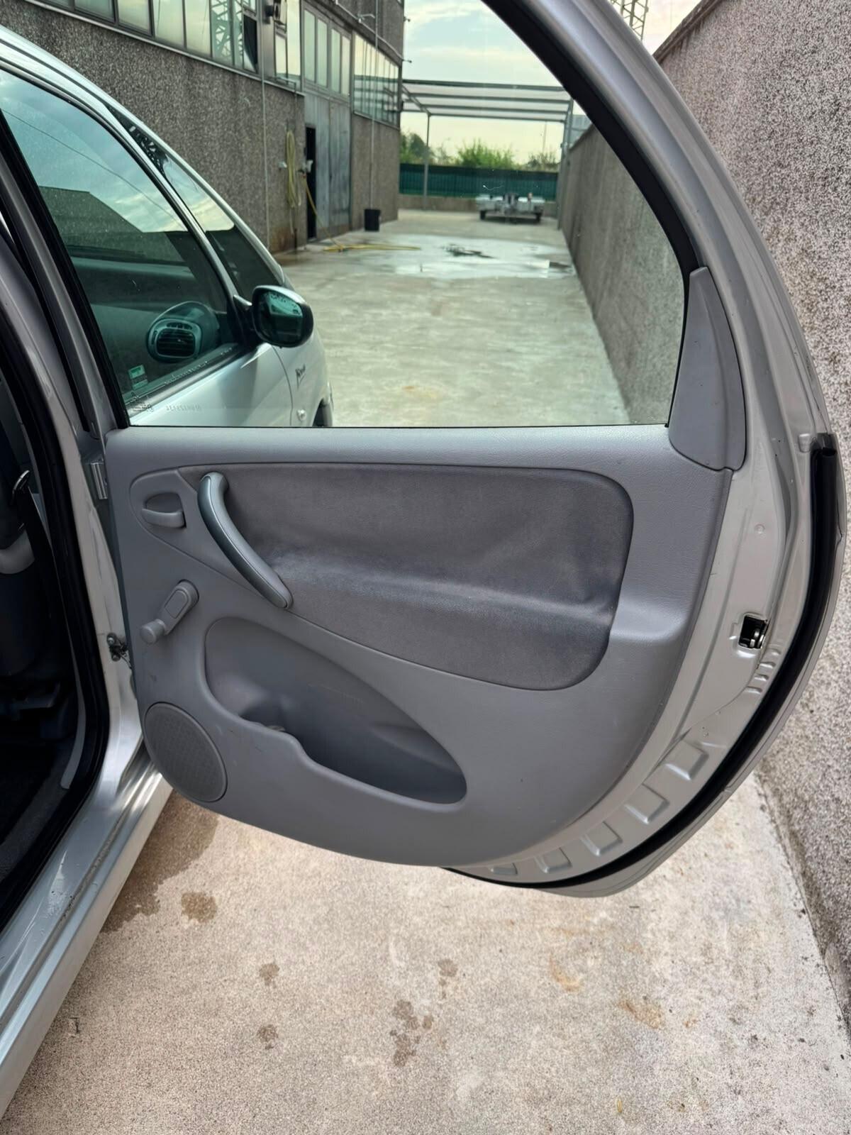 Citroen Xsara Picasso 1.6 benzina-gpl valido 2029 euro4