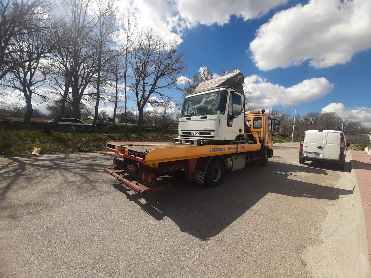 Iveco Carroattrezzi