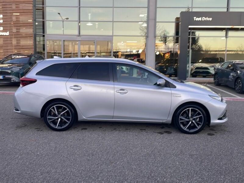 Toyota Auris Auris Touring Sports 1.8 Hybrid Active GARANZIA FINO AL 2027