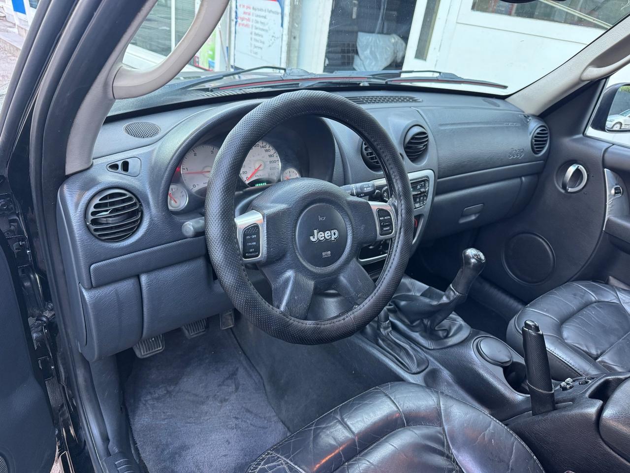 Jeep Cherokee 2.5 CRD Sport 4x4