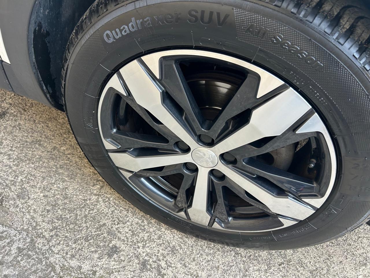 Peugeot 3008 BlueHDi 130 S&S EAT8 Allure