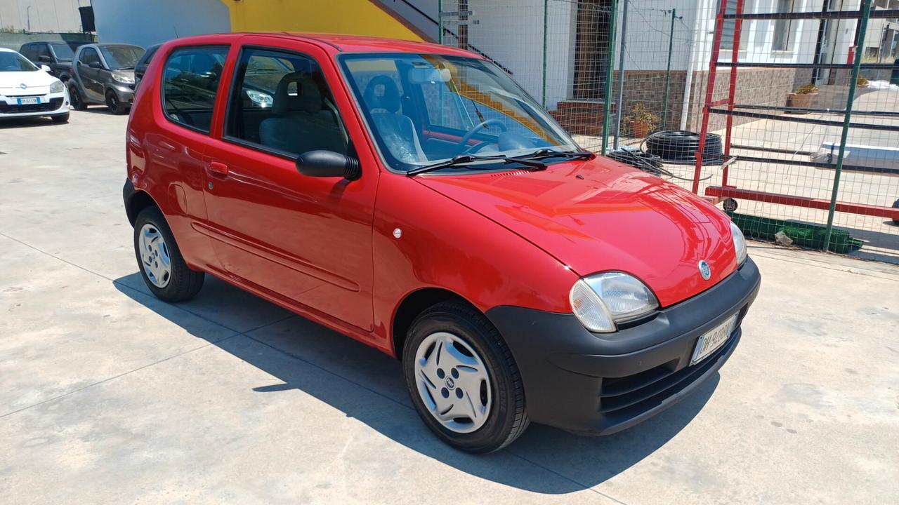 Fiat 600 1.1 Active