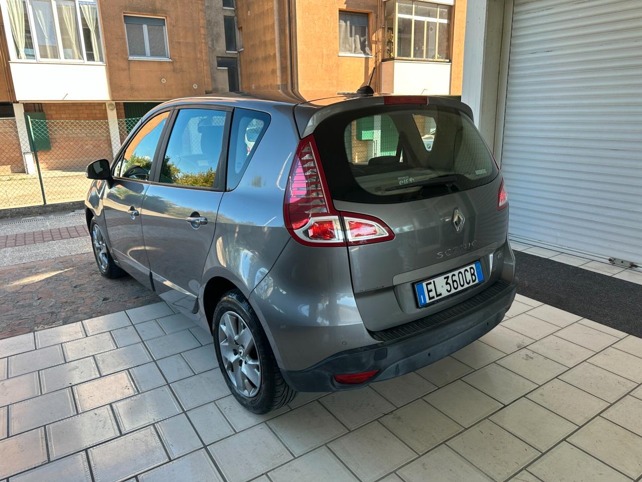 Renault Scenic X-Mod 1.5 dCi 110CV